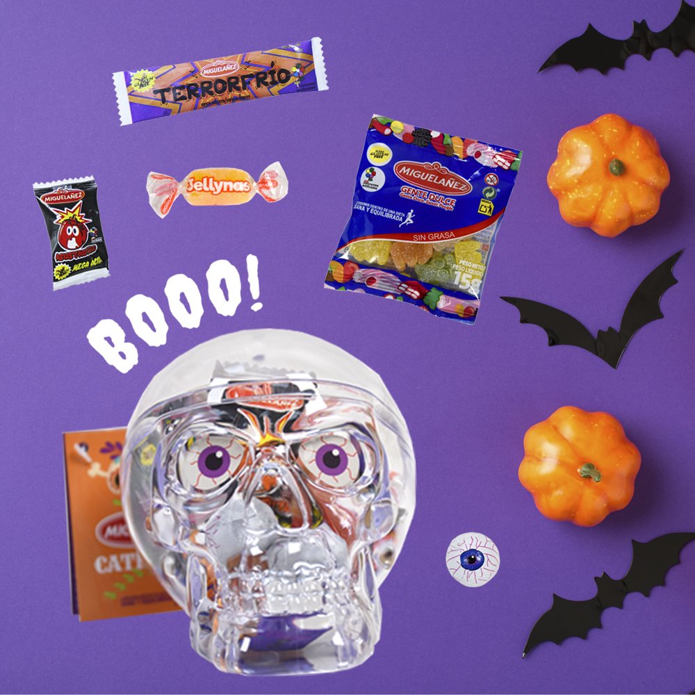 ¡Feliz noche de Halloween! 🎃🧟‍♀️🧌🦇🎃🧌🦇🧟‍♀️ #trucootrato #gentedulce #golosinas #caramelos
