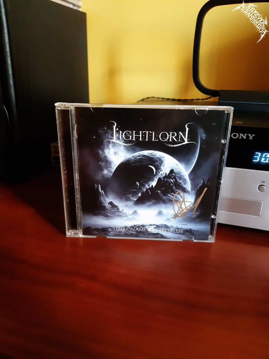 In a few words #166

LIGHTLORN - These Nameless Worlds
EP
Independent 2022-X-28
Black Lion Records 2023-VI-23 (CD)
Atmospheric Black Metal from Sweden

Link to a few words:
facebook.com/ForeverMisanth…

Full EP:
youtube.com/watch?v=tqsmhO…

Bandcamp EP profile:
lightlorn.bandcamp.com/album/these-na…