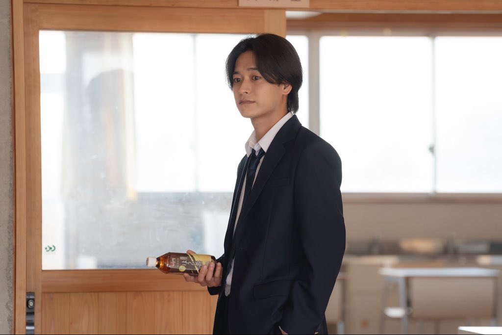 『ストロボ・エッジ Season1』
遂に今日からスタート！

高校生かぁ。10年前かぁ。笑
必死に高校生のときの気持ちを思い出しながら、皆さんに青春をお届けする為に井上、頑張りました！
是非ご覧ください☺️

#wowow 
#ストロボエッジ 
<a href="/strobe_edge_wow/">連続ドラマW-30「ストロボ・エッジ Season１・２」公式〈WOWOW〉</a>