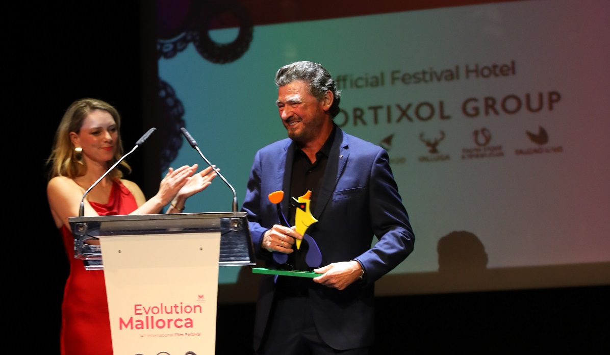 ‘Time We Lost’ y ‘Tres Adioses’ triunfan en un Evolution Mallorca 2025 (<a href="/EVOLUTIONIFF/">Evolution Mallorca International Film Festival</a>) que rinde tributo a Julio Medem.

El certamen reunió a 8.500 asistentes y entregó 19 premios: rubik-audiovisual.com/time-we-lost-y…