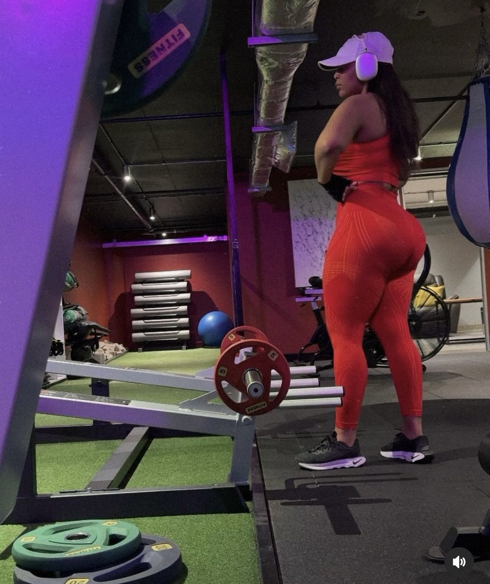 Salties_unmasked tweet media