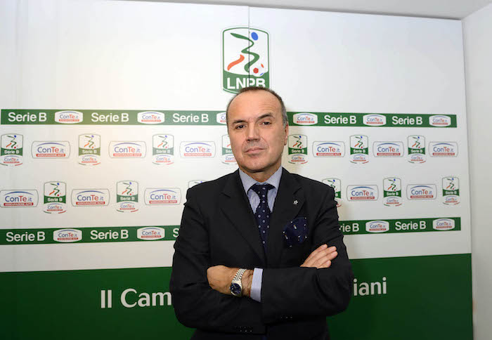 MarcoBitti83's tweet photo. 🚨News Roma🚨
@OfficialASRoma🟠🔴:Mauro #Balata ex presidente della lega serie B. Potrebbe essere il profilo adatto per ricoprire il ruolo di C.E.O. della #ASRoma.
#Friedkin #ASRoma