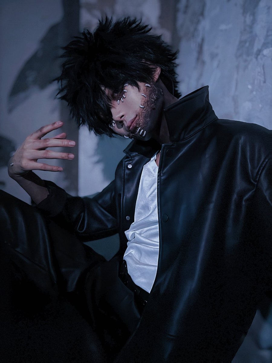 ruina_mrgr's tweet photo. 地獄で俺と踊ろうぜ

荼毘/Cosplay https://t.co/9Sx2Hxxjlf