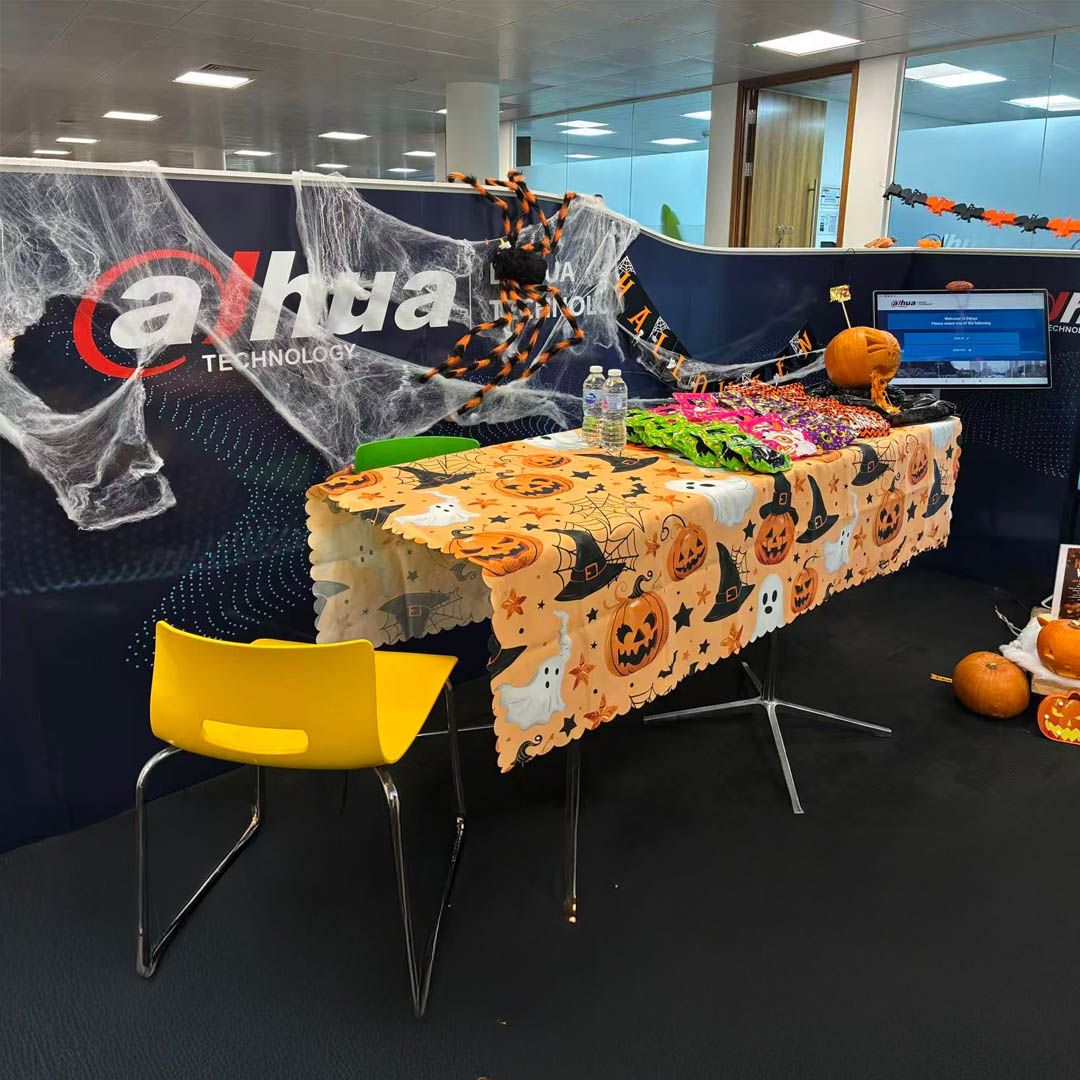 DAHUA_UK's tweet image. 🎃 Dahua Technology Ops Team👻
Celebrating Creativity and Collaboration 

We want to give a huge round of applause to our incredible Dahua Technology Operations Team for seamlessly organising an outstanding Halloween event!

#DahuaTechnology #TeamBuilding  #WorkCulture #Halloween