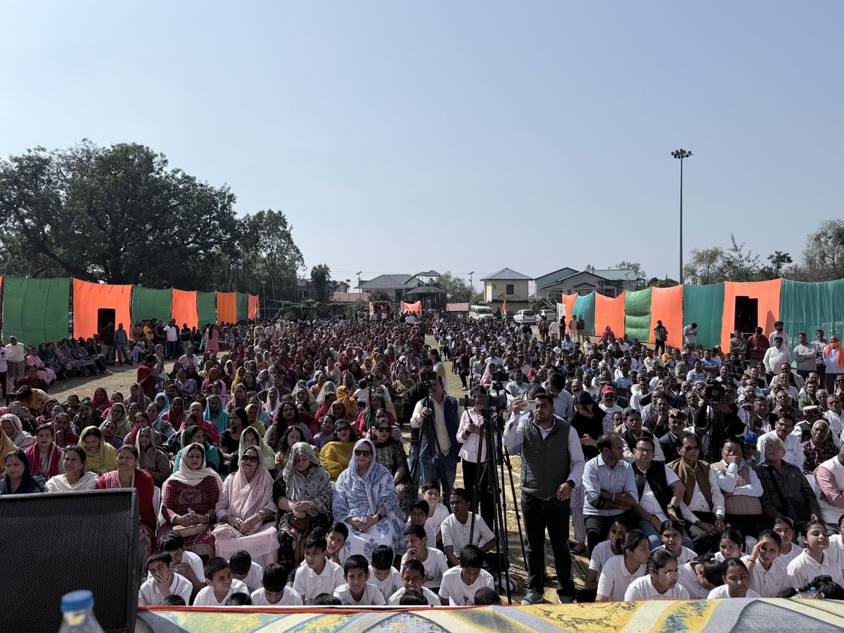sudhirhp's tweet photo. धर्मशाला में आज सरदार वल्लभभाई पटेल जी की जयंती के अवसर पर ‘Run for Unity’ का आयोजन किया गया।
इस अवसर पर नेता प्रतिपक्ष श्री जयराम ठाकुर जी ने बतौर मुख्यतिथि शिरकत की और उपस्थित जनसमूह को राष्ट्रीय एकता,अखंडता एवं देशभक्ति का संदेश दिया।

#Run_For_Unity https://t.co/LIvT51GhP6