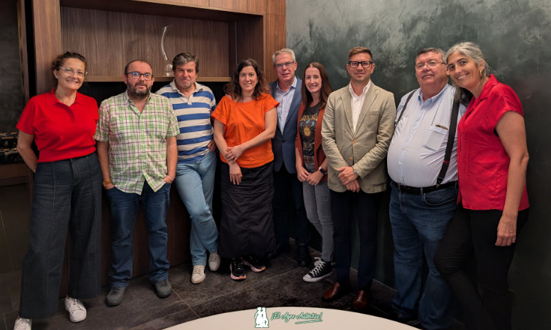 📢BASF | Nunhems invierte en un nuevo centro de I+D+i en #Almería donde focalizará su #breeding

📝agroautentico.com/2025/10/basf-n…

📌25 hectáreas de nuevas instalaciones en el emblemático cortijo Quesada de #ElEjido

📸Prensa especializada con responsables de la multinacional