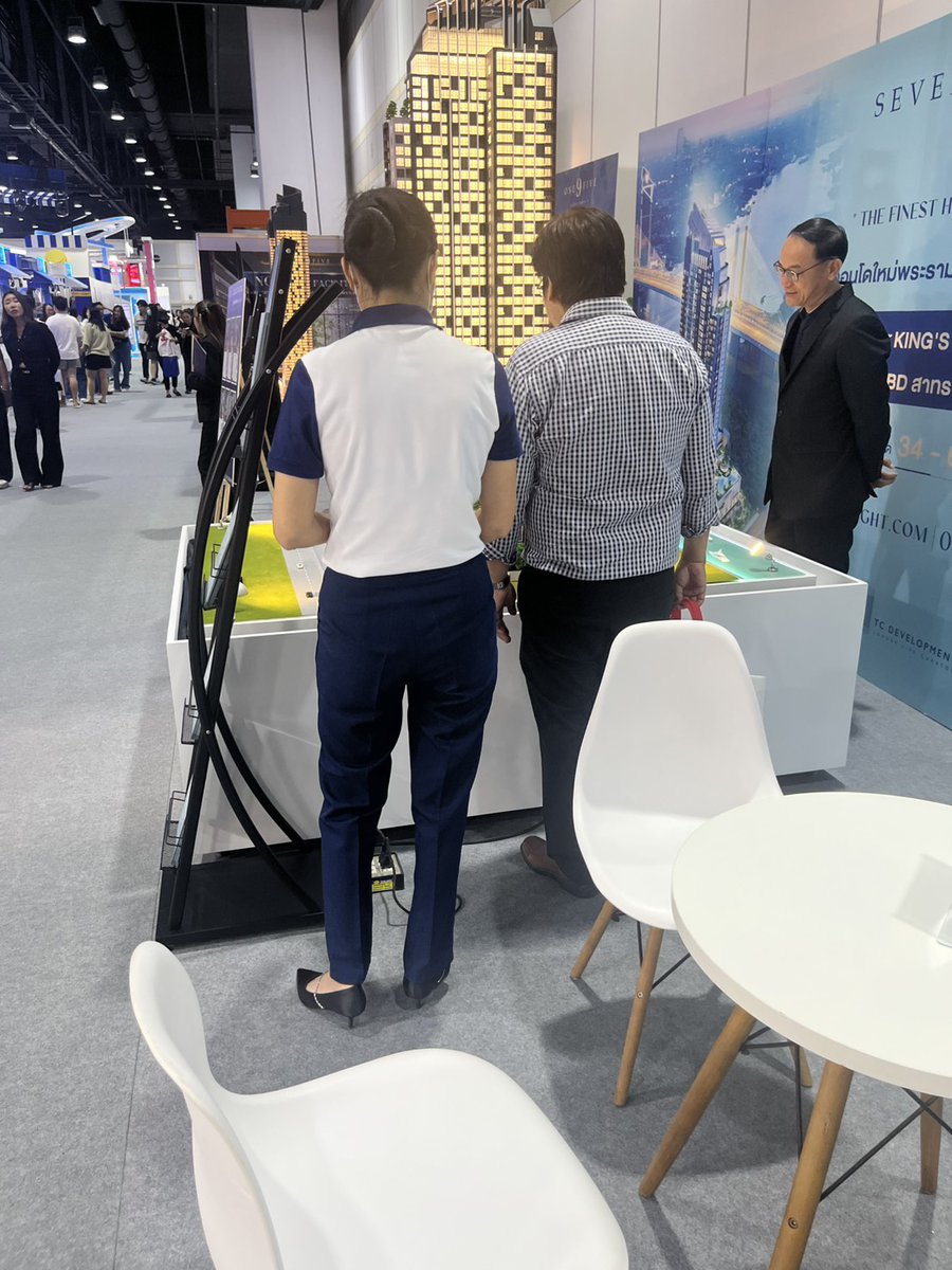 TC_Development1's tweet image. วันที่ 𝟐 แล้ว 🔥  อย่าพลาดโอกาส 𝐎𝐍𝐄𝟗𝐅𝐈𝐕𝐄 𝐀𝐬𝐨𝐤𝐞-𝐑𝐚𝐦𝐚 𝟗  “𝐃𝐞𝐚𝐥 𝐨𝐟 𝐭𝐡𝐞 𝐘𝐞𝐚𝐫 𝟐𝟎𝟐𝟓” ✨ พบยูนิตราคาพิเศษ ส่งท้ายปี จำนวนจำกัด เฉพาะในงานมหกรรมบ้านและคอนโด ครั้งที่ 48  📍 30 ต.ค. – 2 พ.ย. 68 ณ ศูนย์การประชุมแห่งชาติสิริกิติ์เท่านั้น