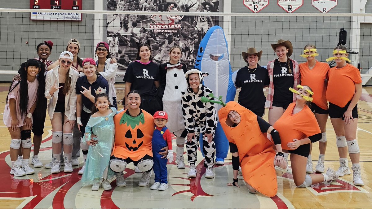 🎃 Happy Halloween 🎃

#GoRose