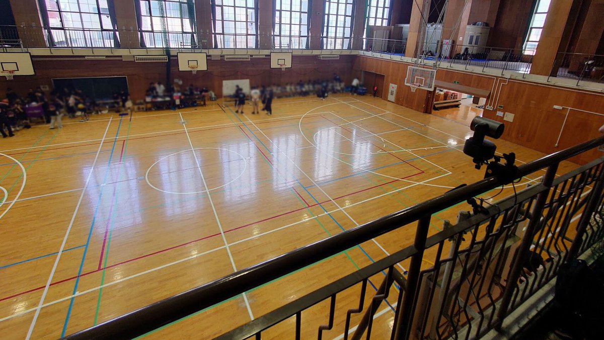 ProAV_Picks's tweet image. 🏀ミニバスの撮影で実感！#PTZカメラ のココがすごい！📸

今回私が使用したのは、「#OBSBOT Tail2」。遠くのゴール下の攻防や、ベンチの選手たちの表情まで、クリアに捉えることができました。

🔻実際の撮影の様子はこちら💁
proav-picks.com/articles/13

#ProAVPicks