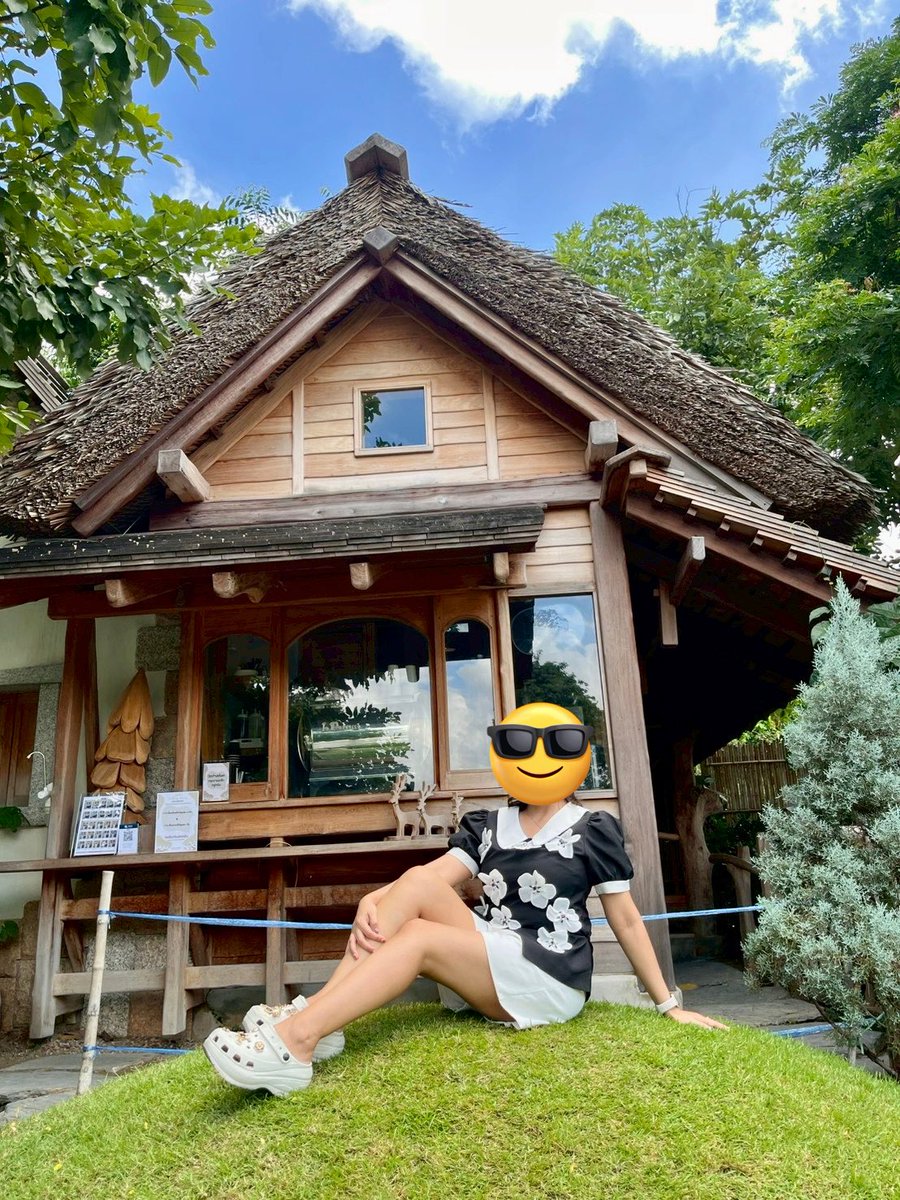 Happy Halloween Day ชอบเที่ยว ชอบถ่ายรูป หาคนตามใจหน่อยยยยยย🥰😍