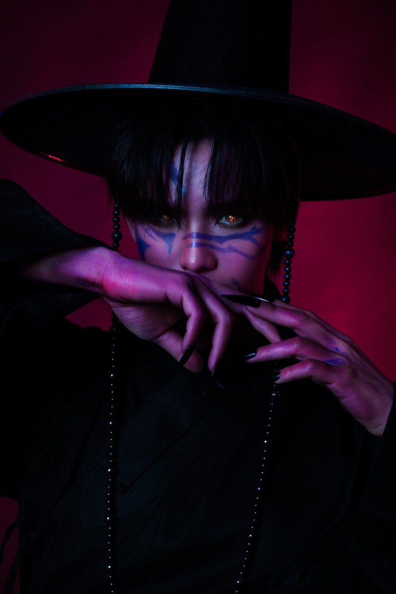 𝔚𝔢𝔩𝔠𝔬𝔪𝔢 𝔱𝔬 𝔪𝔶 𝔡𝔞𝔯𝔨𝔰𝔦𝔡𝔢. 
😈😈😈

Happy Halloween 2025
>> instagram.com/p/DQZAoiiiY1_/…

เติมรูปพาร์ท Demon กันหน่อย 
#FlukePongsapat #ฟลุ๊คจ์พงศภัทร์
#Halloween2025