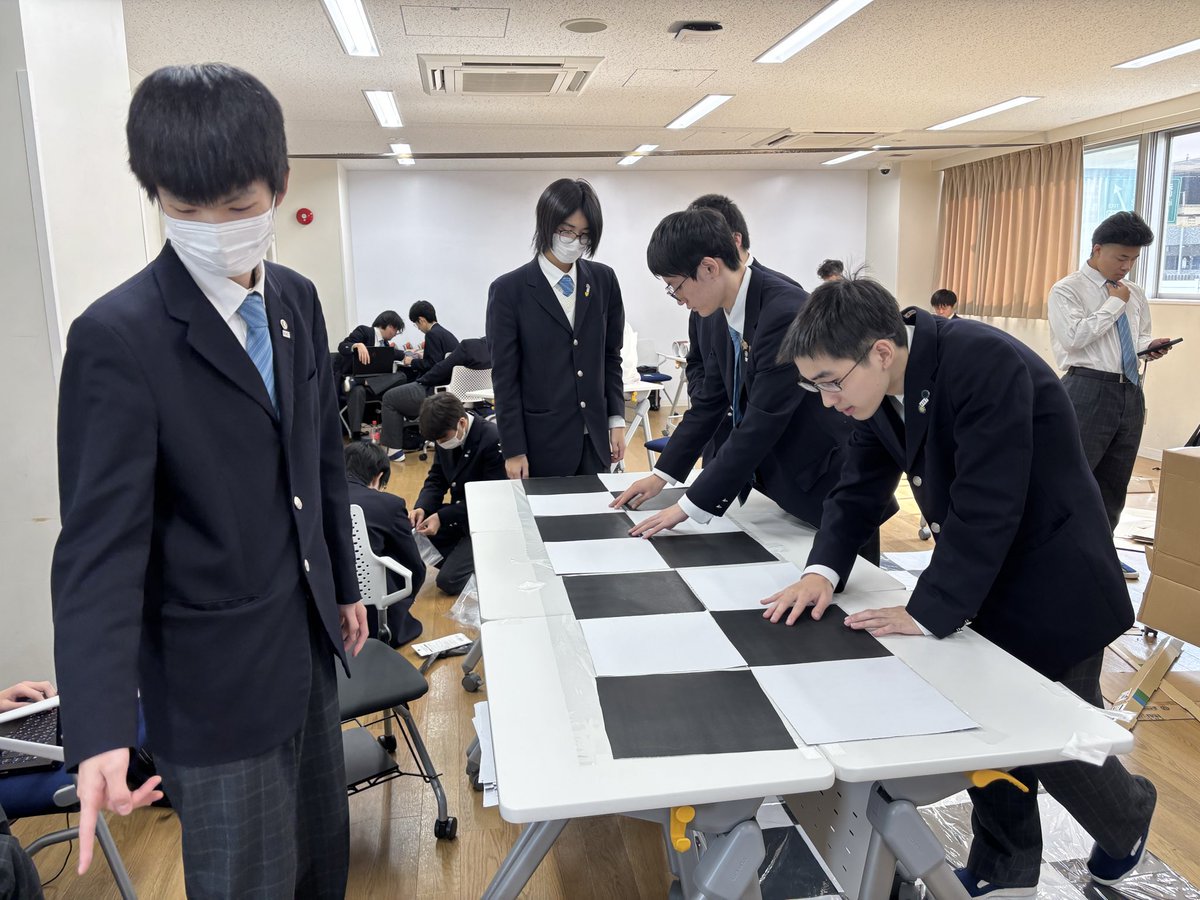 CLARKNEXTTokyo's tweet photo. 【文化祭準備】11月2日.3日に向けて準備中！※事前予約制です。是非キャンパスへお越しください♪
#文化祭 #高校文化祭 #クラーク https://t.co/847pSWoLM2