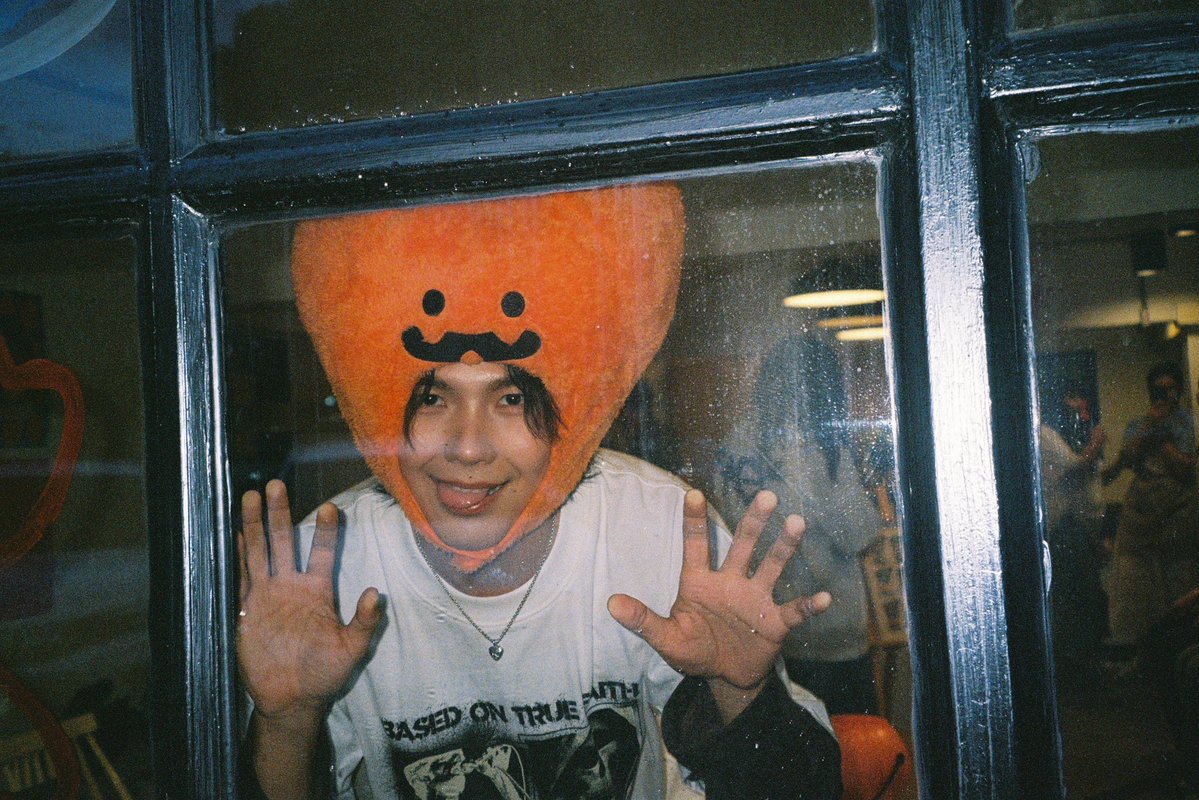 Bambam_2401's tweet image. Front and Behind 🤣🤣🤣
Omg cutie 💙

✨NETIZENS ACOTY 2025 - 31/10/2025✨

RT/QRT &amp;amp; Reply to vote!

🎯50 RTs = 50 Votes
🎯15 replies = 15 votes

I vote #NETIZENSREPORT #BUILDJAKAPAN for Asian Celebrity of the Year #ACOTY2025 #ACOTY2025BUILDJAKAPAN  Tag @thenreport @JakeB4rever