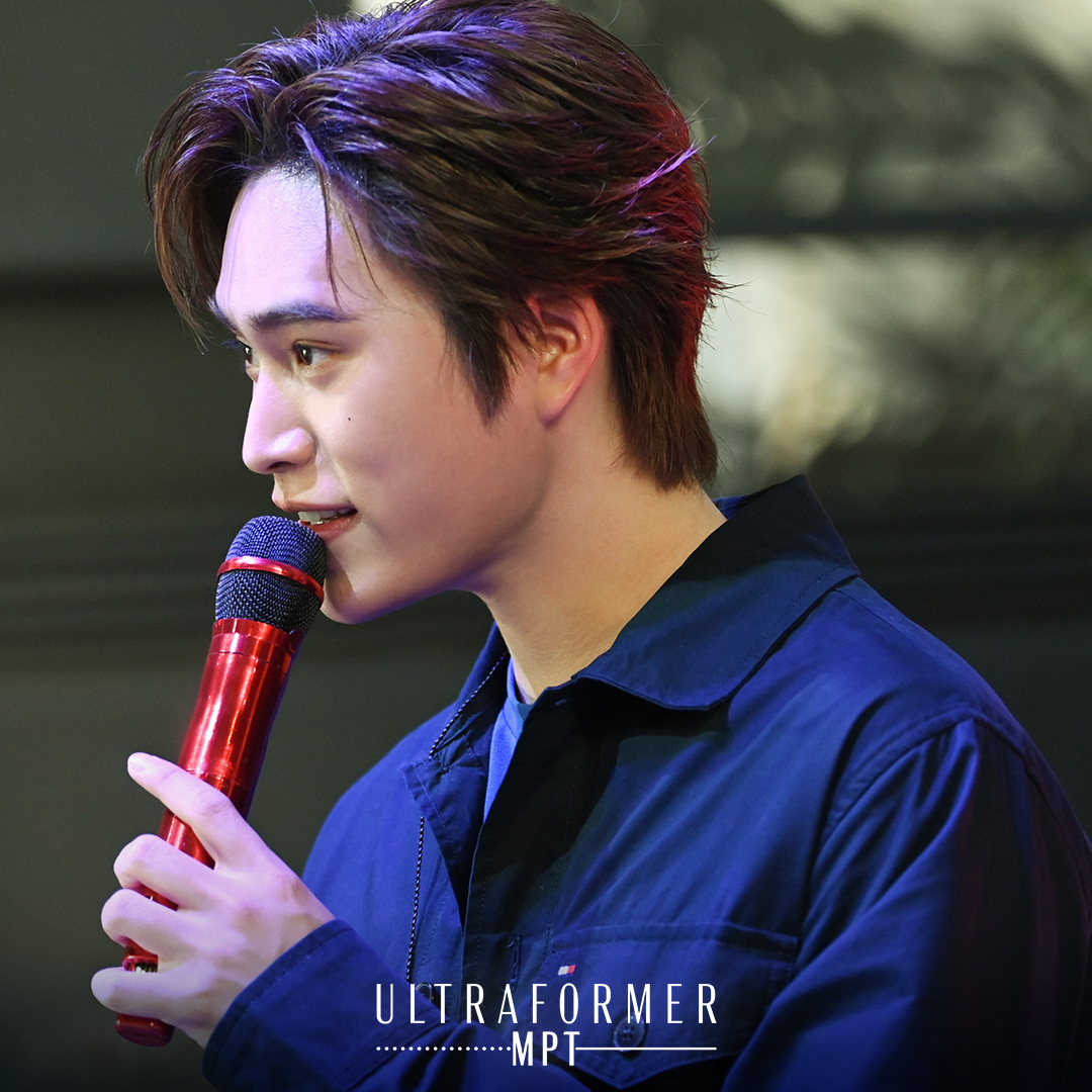 LABXClinic's tweet image. “เจมีไนน์ นรวิชญ์” เสิร์ฟความน่ารักแบบไม่พัก ทั้งเล่นกิจกรรม พูดคุย ถ่ายรูป
และส่งโมเมนต์สุดอบอุ่นให้แฟนๆ ได้ใจละลาย 😍
ขอบคุณทุกคนที่มาร่วมสร้างบรรยากาศสุดชิลและเต็มไปด้วยรอยยิ้มในวันนี้
ไว้เจอกันใหม่ในอีเวนต์ต่อไป ที่จะยิ่งอบอุ่นและสนุกกว่าเดิม! 👀🩵

#LABXClinic #LABXReview…