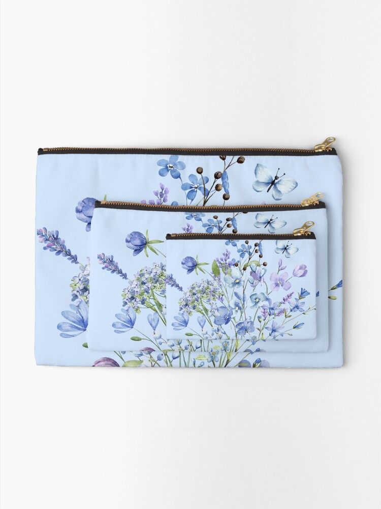 HurmerintaArt's tweet image. Happy Birthday With Blue Flowers. 

A lovely bouquet with blue wildflowers is a lovely choice for a birthday card or a small gift (products without text). 

#notebooks #cards #pouches 

redbubble.com/i/notebook/Hap…