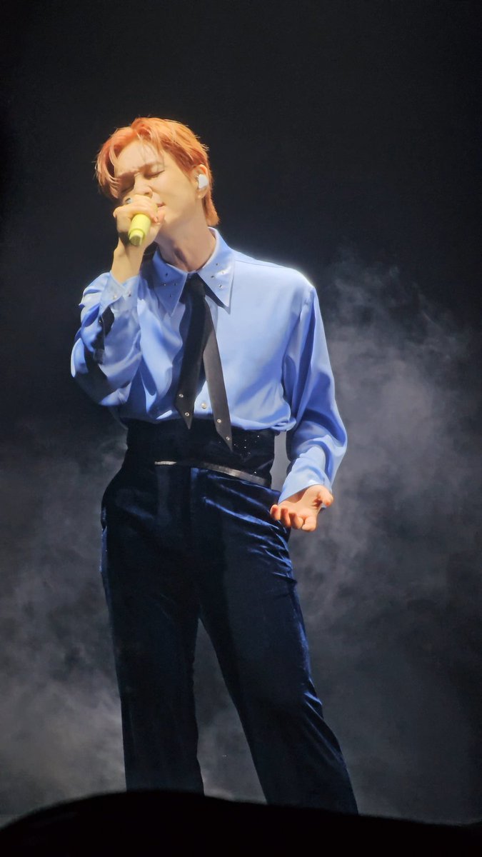 어뜨케 같은 사람이야
찡구 행복해