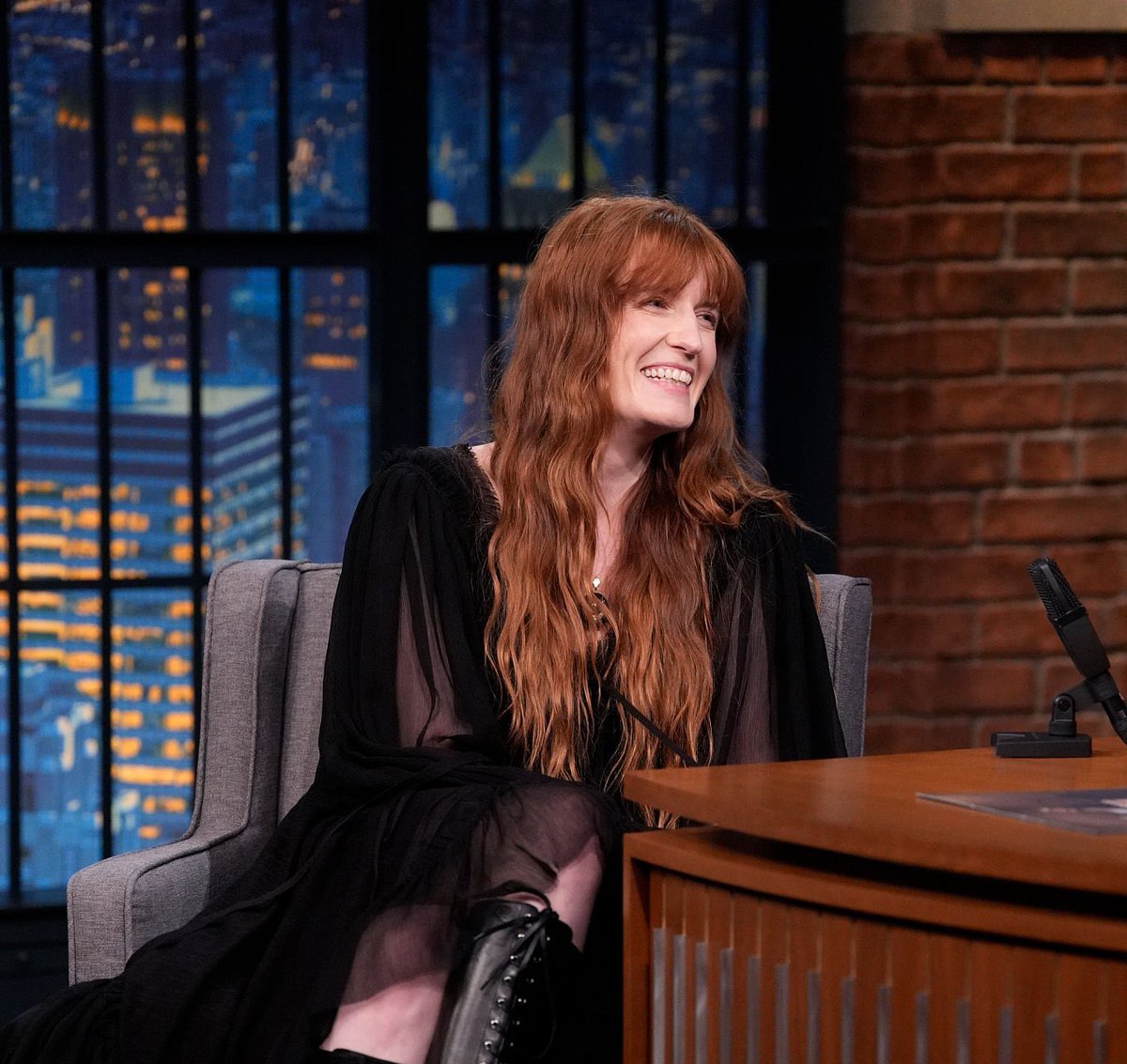 Florence Welch stopped by Late Night with Seth Meyers tonight!