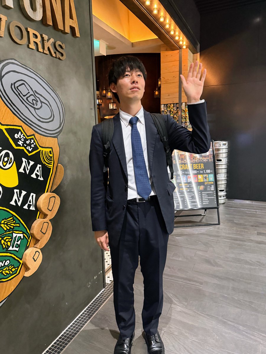 「2次会あるやつかと思ったらない感じだった人」

#地味ハロウィン
#地味ハロウィン2025