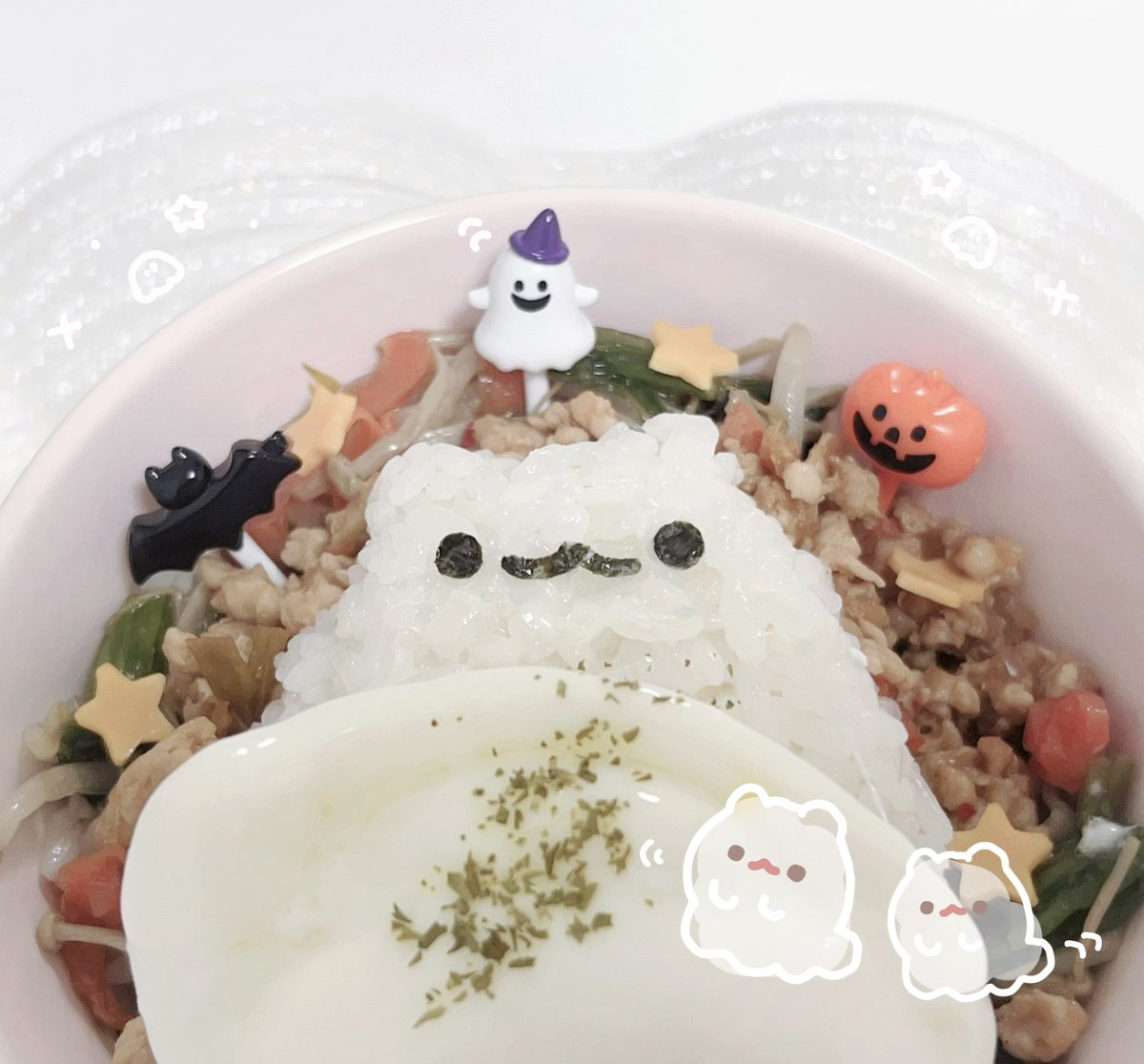 curucmemory's tweet photo. おばけもちの日 ^⁔ ܸ.  ̫ .⁔^ 👻♩ https://t.co/v7BufFg6h6