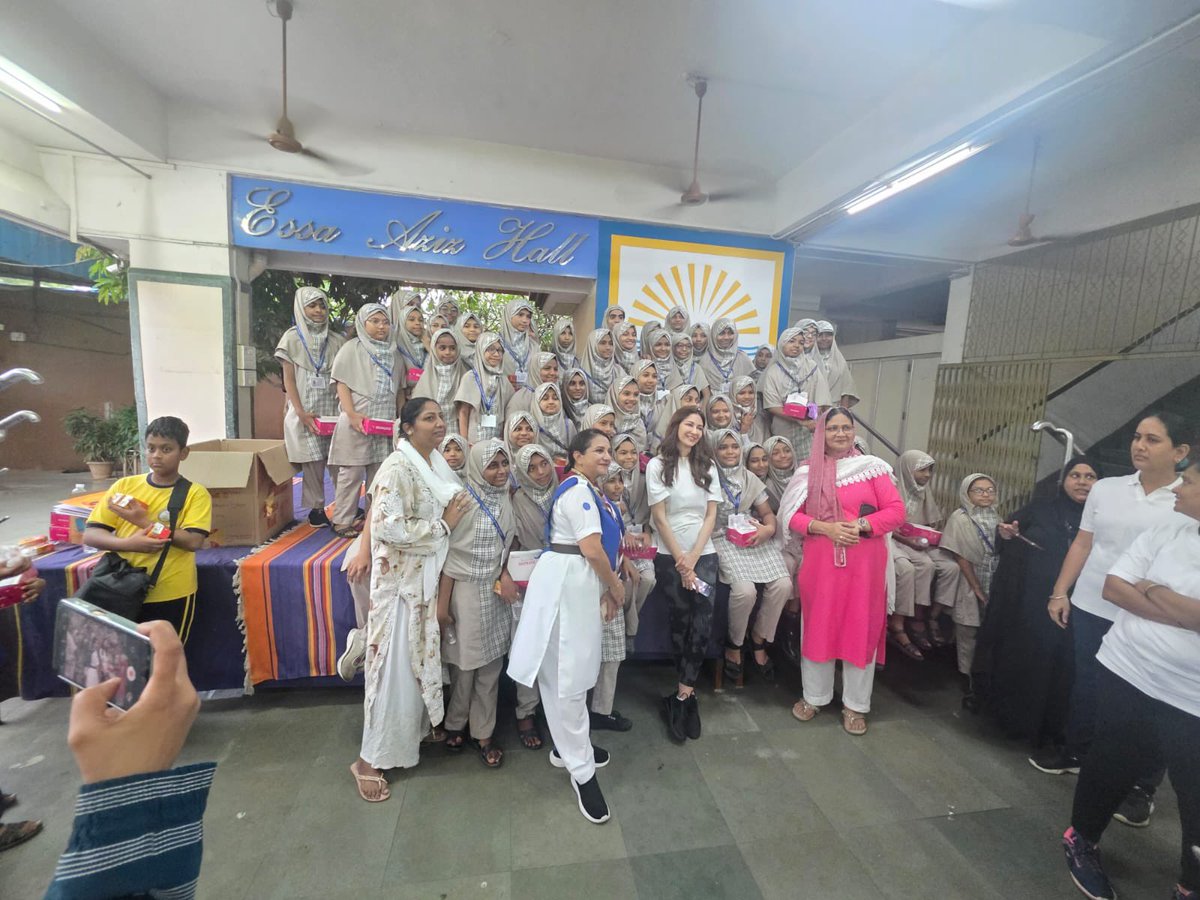 We are strongest when we are all one. United India, Strong India. On the  150 Birth Anniversary of The Iron Man Sardar Vallabhbhai Patel with <a href="/AmboliPS/">अंबोली पोलीस ठाणे - Amboli PS Mumbai</a> <a href="/MumbaiPolice/">मुंबई पोलीस - Mumbai Police</a> <a href="/CPMumbaiPolice/">Commissioner of Police, Greater Mumbai</a> <a href="/CMOMaharashtra/">CMO Maharashtra</a> <a href="/PMOIndia/">PMO India</a> 
#RunforUnity2025