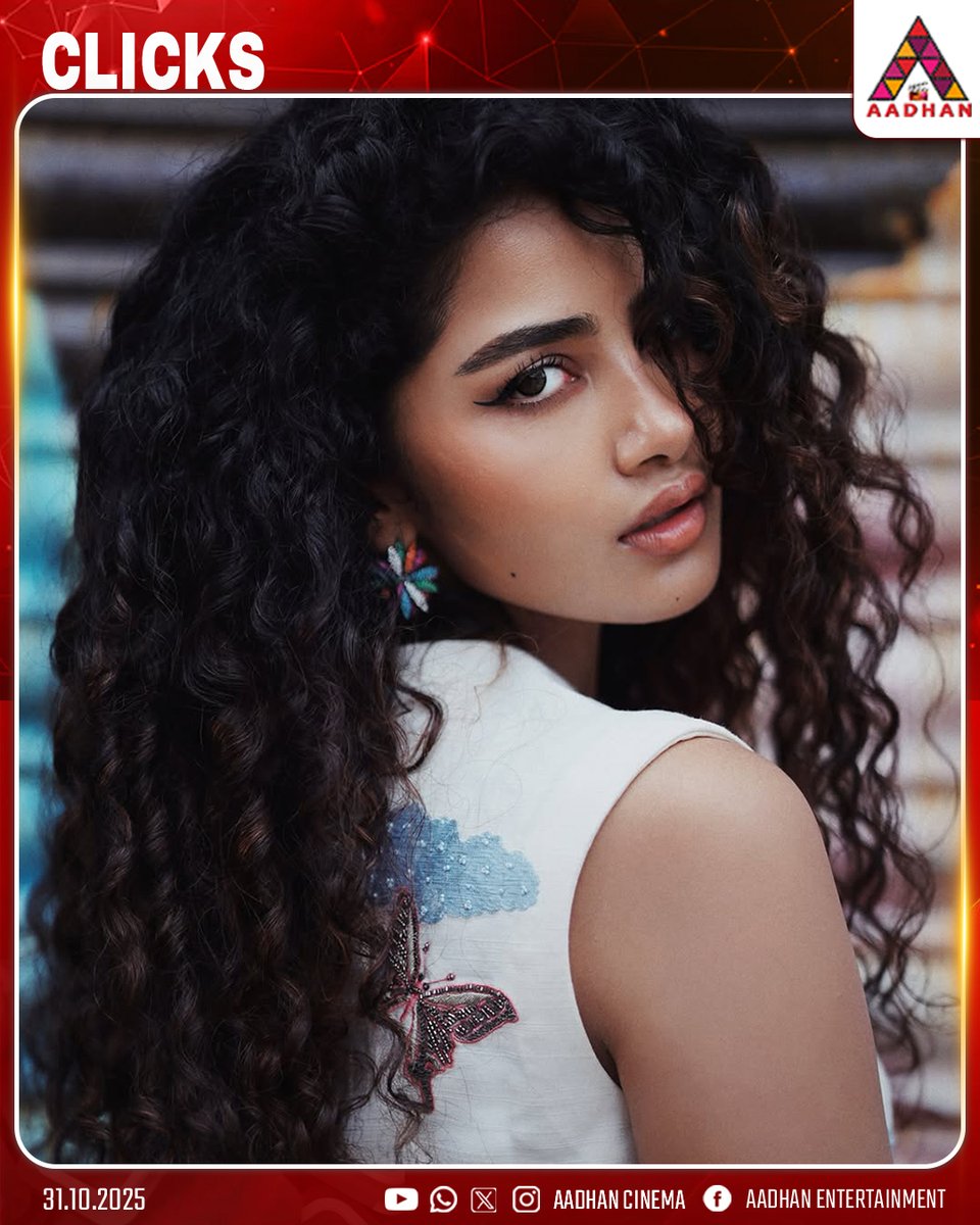 AadhanCinema's tweet image. “Golden hour glow ✨” #AnupamaParameswaran #Aadhan #RecentClick