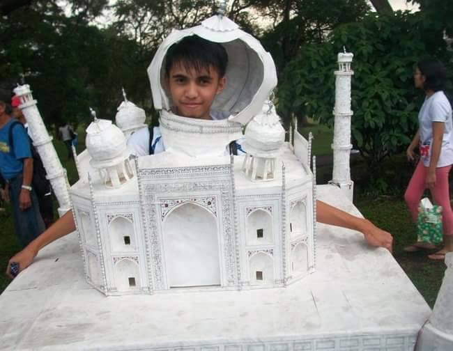 BlinnArch's tweet image. What will you be this Halloween?

Happy Halloween, future architects &amp;amp; contractors! 🎃 This spooky season, we want to know: what creative costume have you designed? Share your look with us!

#HappyHalloween #FutureArchitect #CreativeCostumes #DesignYourWonder #SpooktacularStyle