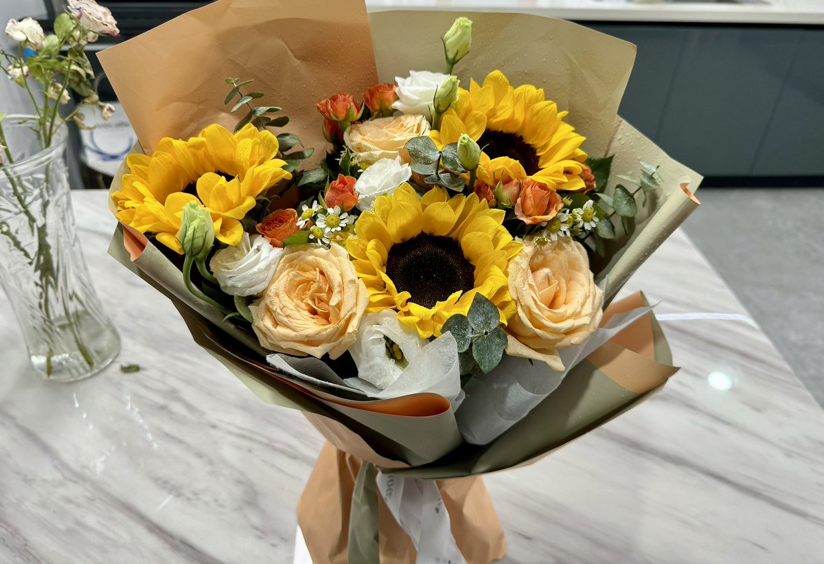 合肥情侣 tweet media