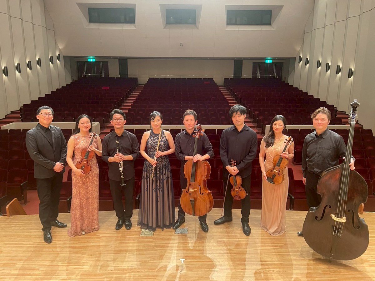 福岡県うきは市へ演奏をお届けしました！
地域7校の小学生が参加し、生演奏に触れ、楽しむ様子が見られました 🎻✨
#サロンオーケストラエイト