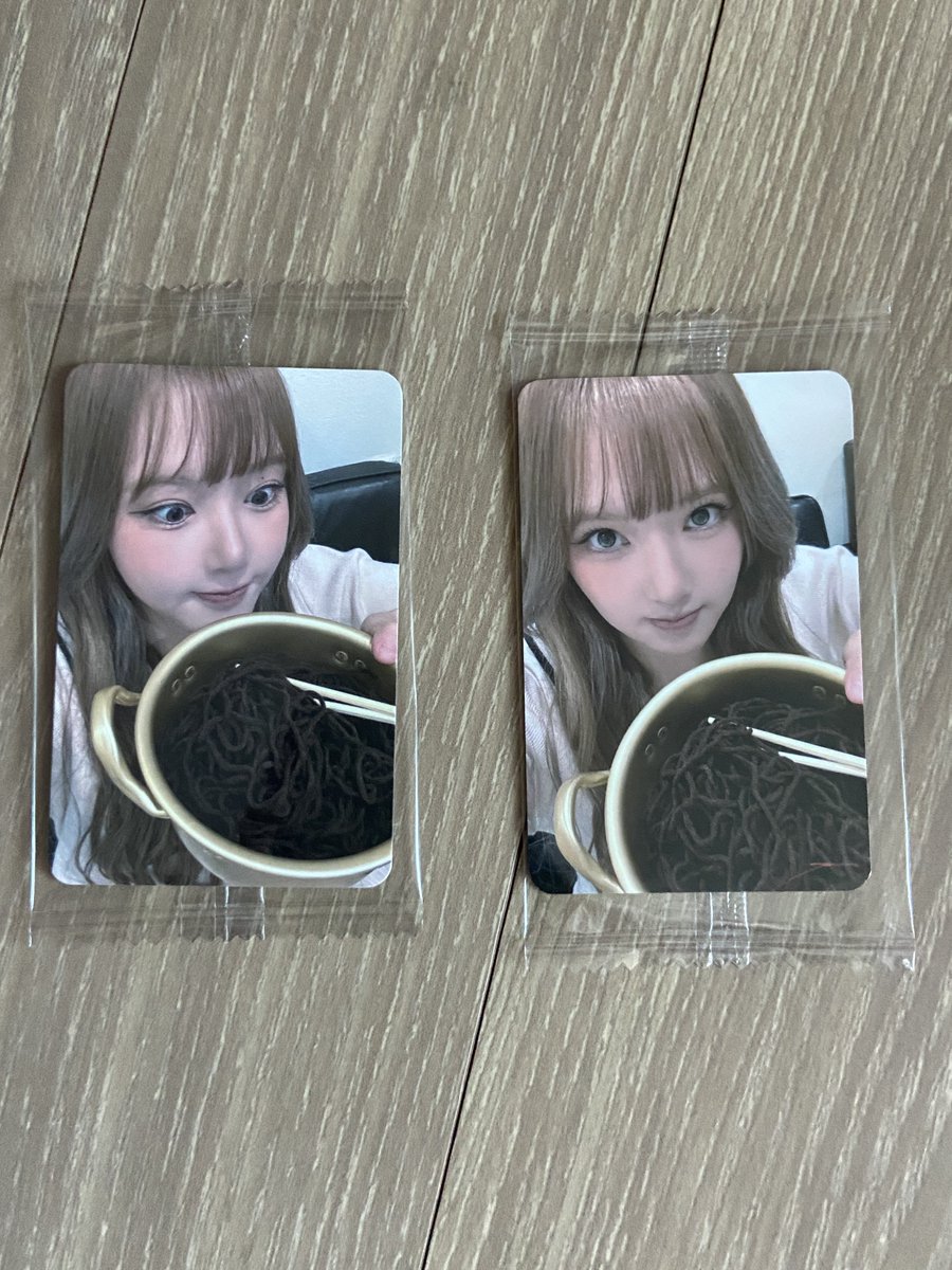 sellsol_'s tweet photo. 여자친구 예린 yerin 포토카드 판매합니다

‼️ 인증가능

모든 포토카드 최소 1.0 (배송비 미포함) 부터 판매합니다

반택  / 일택만 가능
문의 후 잠수 = 차단
원하는 포토카드 체크 및 금액 제시해주세요
3번째는 증정가능

(마지막 사진 미공개앨범으로 다수구매시 함께 드려요)

#yerin https://t.co/zcTF1V8G4w
