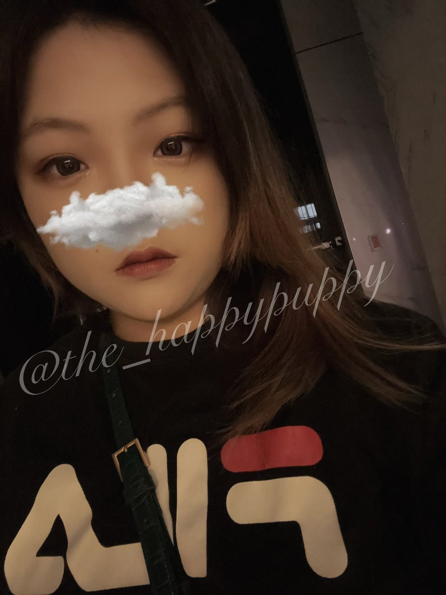 被使用者 tweet media