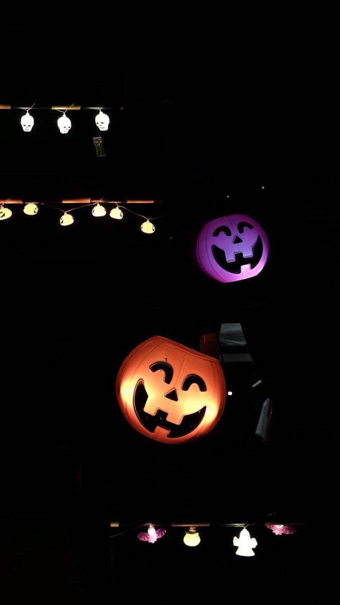 chanyui_s's tweet photo. #HappyHalloween ・. ゜✴︎

熊本城ホールの舞台袖にいた可愛い子達

天才スタッフの皆様が飾りつけてくださいました！

こういうの大好きだけん、嬉しかった〜 ❤︎ https://t.co/B3h9X1QYIx