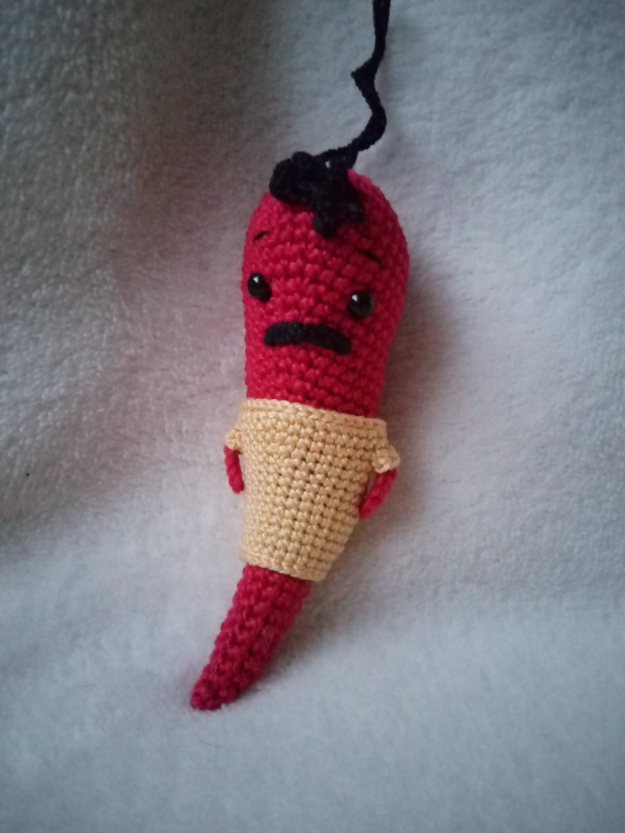 lidičky připravte prasátka, páč tuto bude drahé!!!!

16.11 twt sraz pro hrdinnou 🇺🇦

nejšikovnější twitřanka <a href="/Luci_a_Sokrates/">Lucie</a>   pro vás ukutila svatou trojici!

tu pod 100 000 nedám!

a ukutila i mne a frau Colombo 🤭