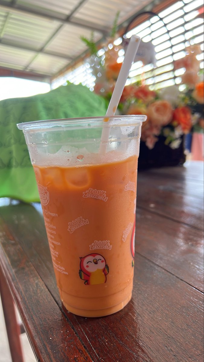 mooninkk's tweet photo. ผงชาไทยตรามือ สีสวยมากกก เข้มข้นด้วย ไปตำำำำ https://t.co/jKiwfJqpAO #ชาไทย #ชาตรามือ https://t.co/NC5kOLB7Wq