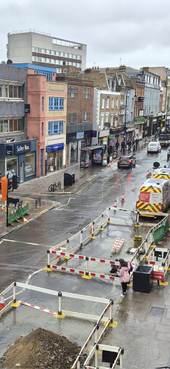 Daniel Irving tweet media