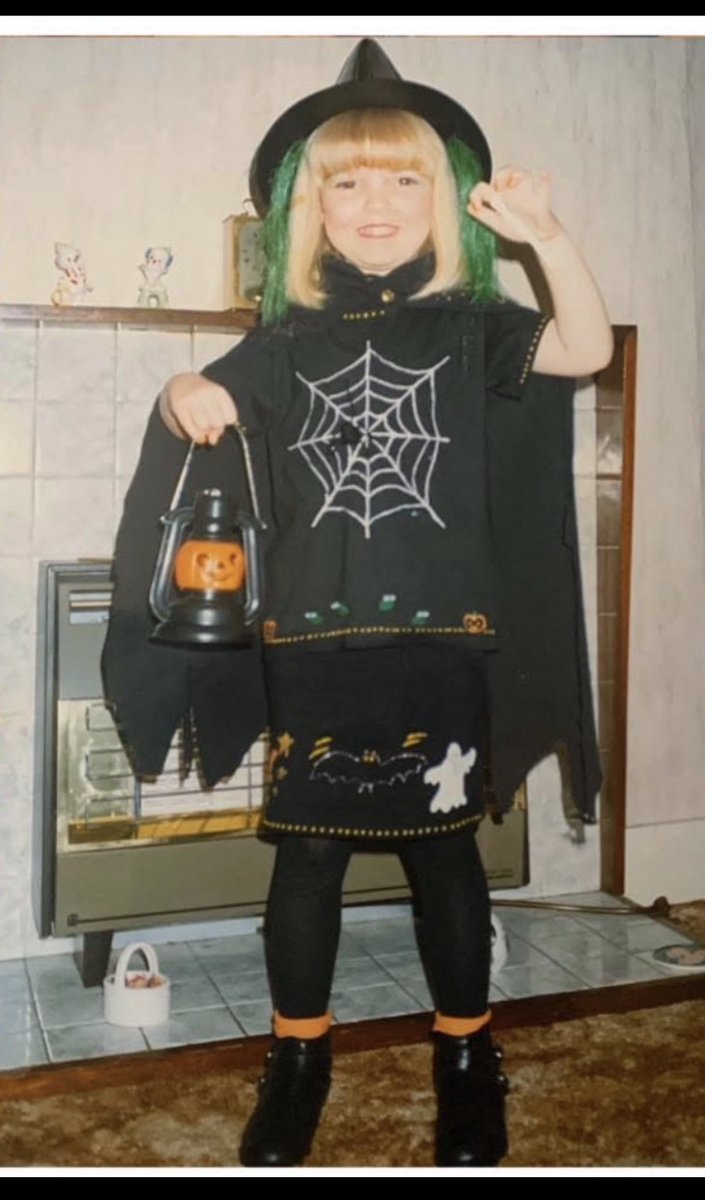 Happy (90’s) Halloween 🎃 👻 
Have the spookiest day guys and Ghouls!

#halloween #90s #growingupinthe90s #90skids #90saesthetic #nostalgia #nostalgic #childhood #memories #reels #reelstagram #london #foryou #foryoupage #fypシ #fyp