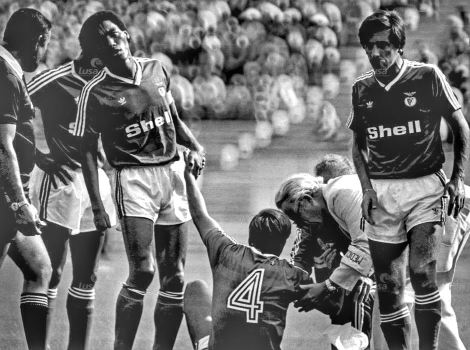 ___Jota___'s tweet image. B’Dia, again … #Shell