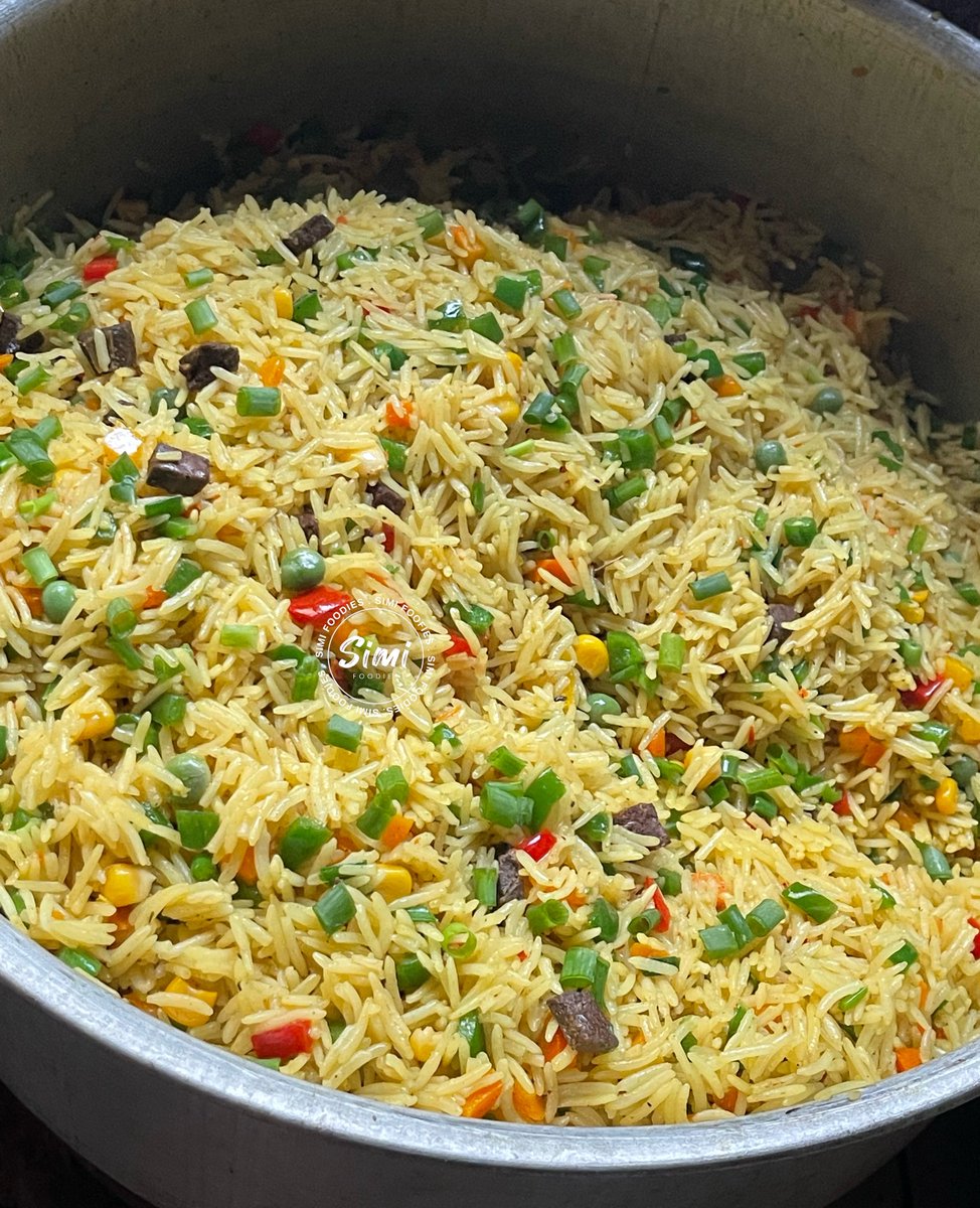 Good morning, TGIF 🤭🤭 some people are about to eat good today🤭🤭