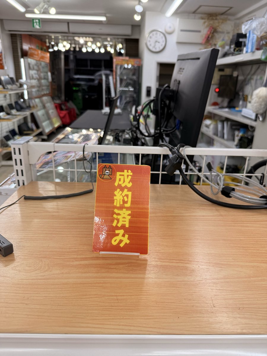 PCcomfull's tweet image. とんでもハイスペックPC💻

限定1台
先程お客様の元に旅立ちました～🕊️

次回も面白いPC
置けるように頑張るぞ‼️

とうご期待✨

 #PCコンフル