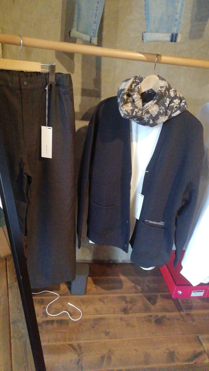 PLUSALPHA13607's tweet photo. 完売商品、
再入荷しました!
ガソリンが安くなりそうで
いい雰囲気ですね、日本😄
みんなで景気良くしていきましょう!
#山口市
#セレクトショップ
#PLUSALPHA
#quolt
#再入荷 https://t.co/MvAGwF4AE9