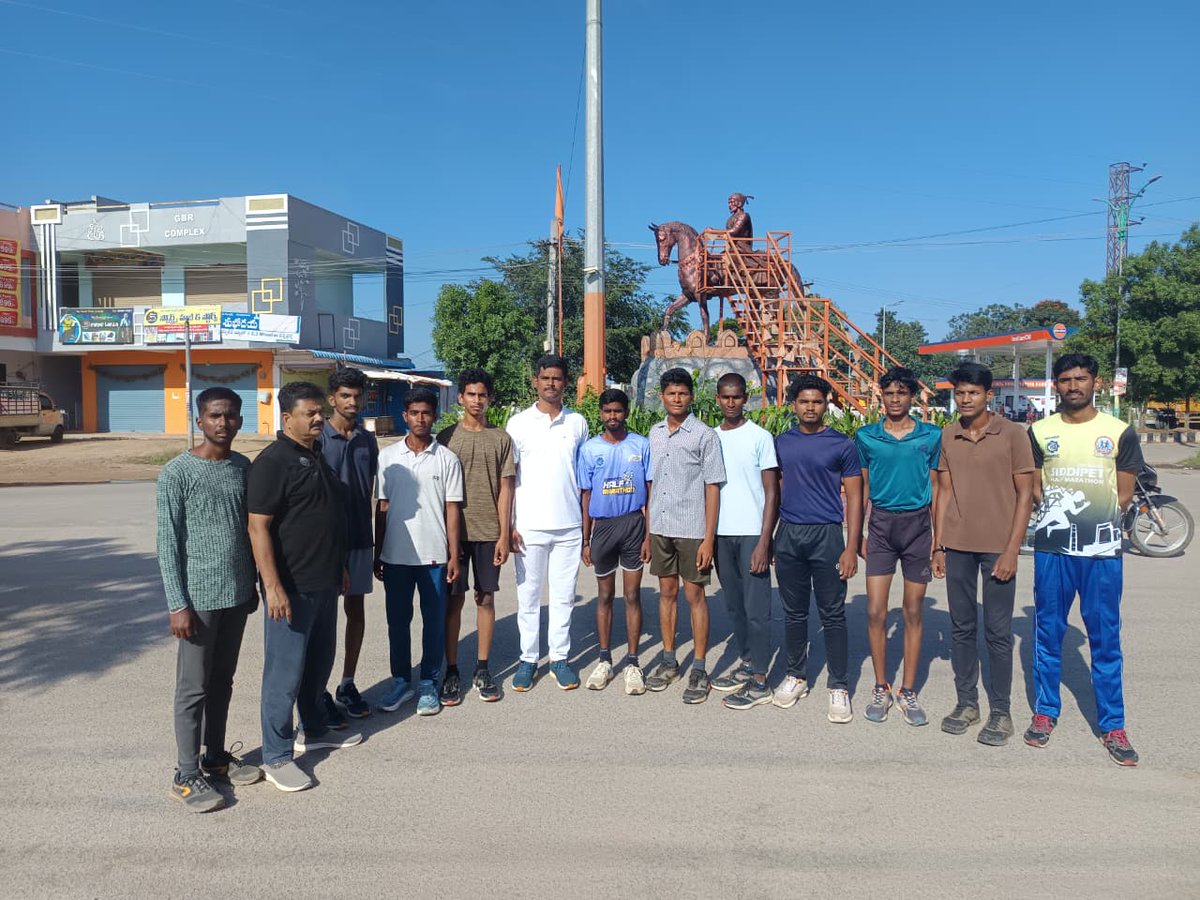 dubbak_ps's tweet photo. జాతీయ ఐక్యత దినోత్సవం సందర్భంగా రన్ ఫర్ యూనిటీలో SI గారు, పోలీస్ సిబ్బంది మరియు యువత పాల్గొన్నారు. Dubbak ps
@EktaDiwasBharat
@siddipetcp https://t.co/0NfrMX3oAW