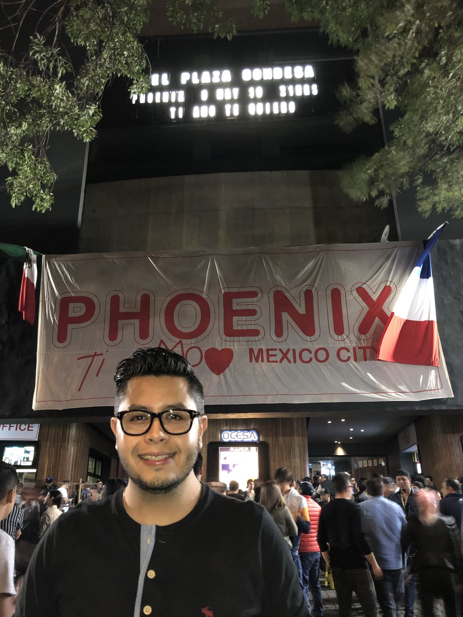 arturoPAV's tweet photo. @Corona_MX En los mejores momentos de la vida, Phoenix acompañándome… momentos épicos un 9 de mayo de 2019 en el Plaza Condesa, tan cerca de Thomas… #Corona100años #Phoenix https://t.co/i1sqGZZf3n