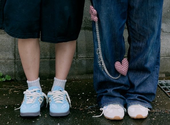 今大注目のhappy birds day.:*☆
なんと今回単独の特集が出ちゃいました...。
アンニュイなスタイリングが堪らない....