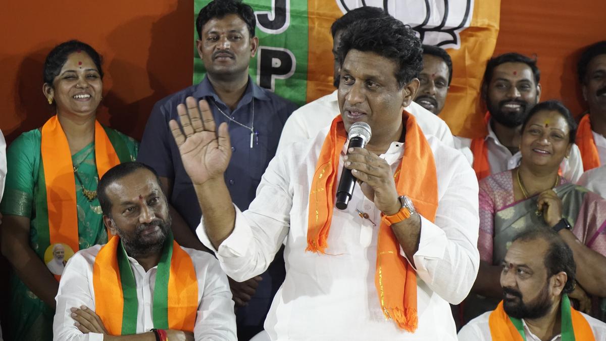 Tarun4BJP's tweet photo. Mark your calendars: Nov 11 is the day Jubilee Hills chooses progress. Vote for Lankala Deepak Reddy. #VoteForChange #BJP2025
@LDR4BJP 
@BJP4Telangana 
@kishanreddybjp 
@N_RamchanderRao 
@chshekharbjp @KVishReddy 
@SumiranKV @ThatipamulaL https://t.co/bargwbC1PE