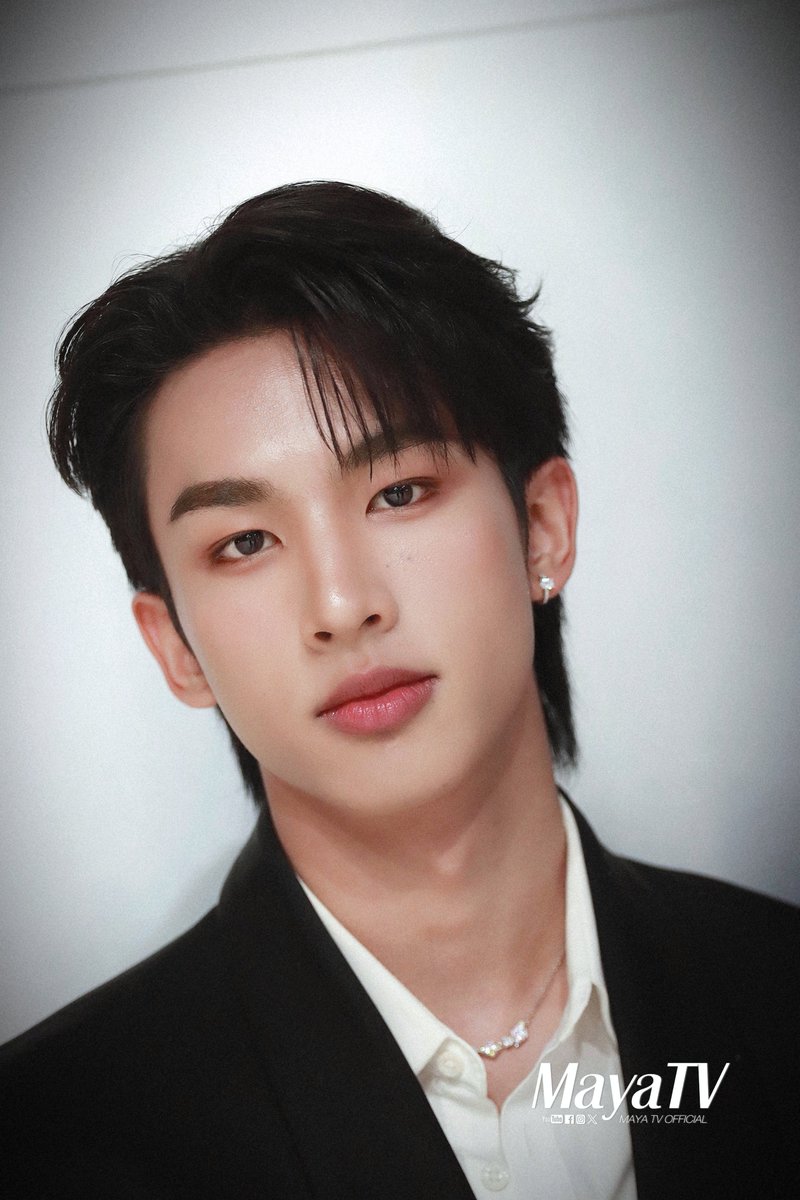 mayaonline2002's tweet image. Snapshot #MAYATVOFFICIAL | เซิร์ฟ #swensurf & จาว่า #javabh at #MAYATVAWARDS2025
Red Carpet✨️🔗youtu.be/btFUYg-g9Qo?si…
#เซิร์ฟจาว่า #SurfJava