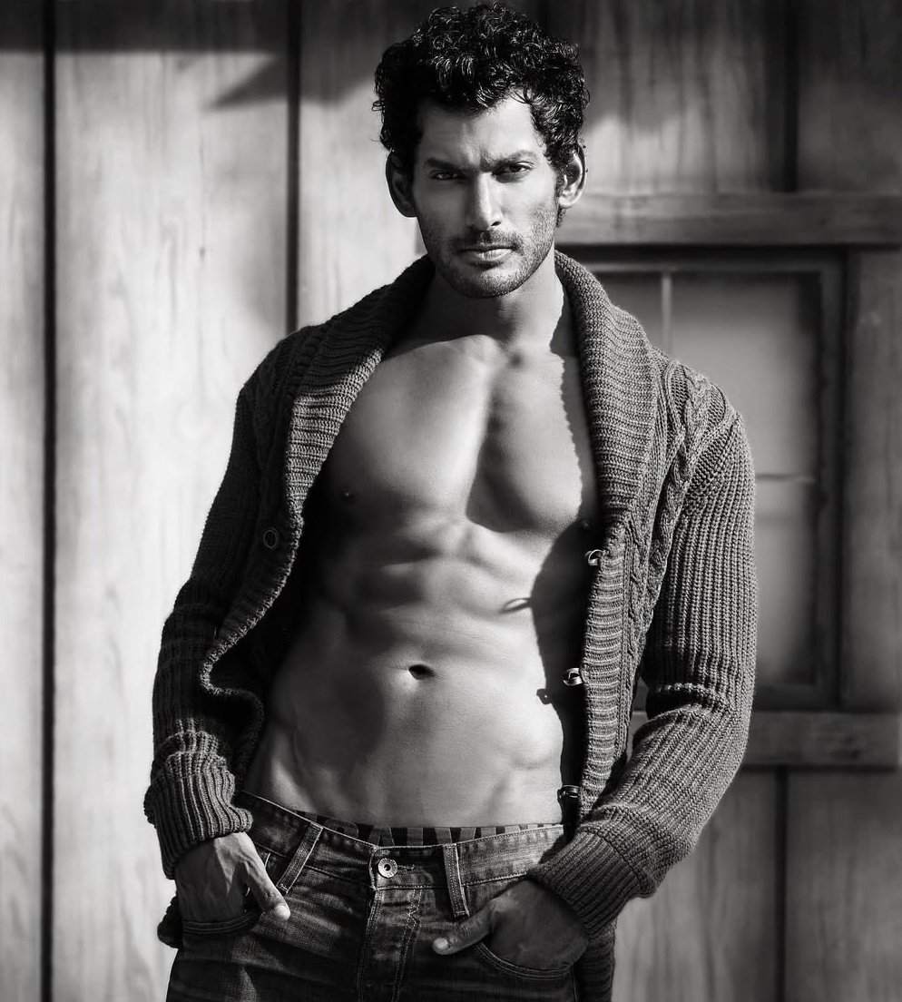 bro had all the potential to be kollywood's prabhas.