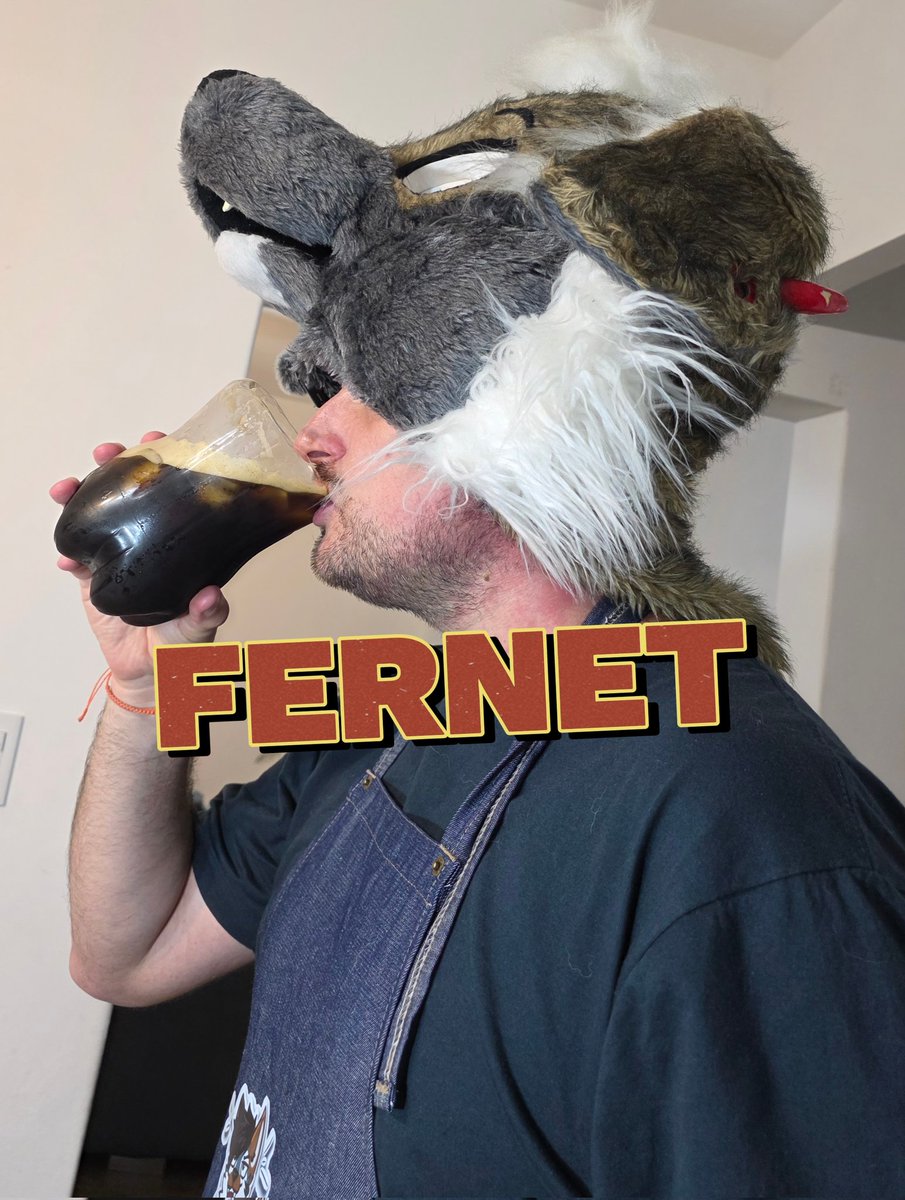 OkamiArgento's tweet image. FERNET
A classic 🇦🇷 Argentinian drink
Simple and real — nothing fancy or luxurious, just shared with friends in a plastic cup made from a soda bottle 😉💛
Video youtube.com/shorts/8ihy5Am…
.
#furry #furryfandom #fernet #fernetbranca #cocacola #drink #furro