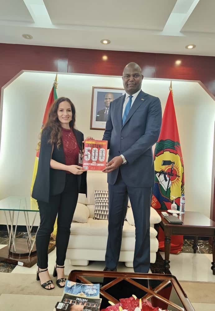 REO Media Solutions tweet media