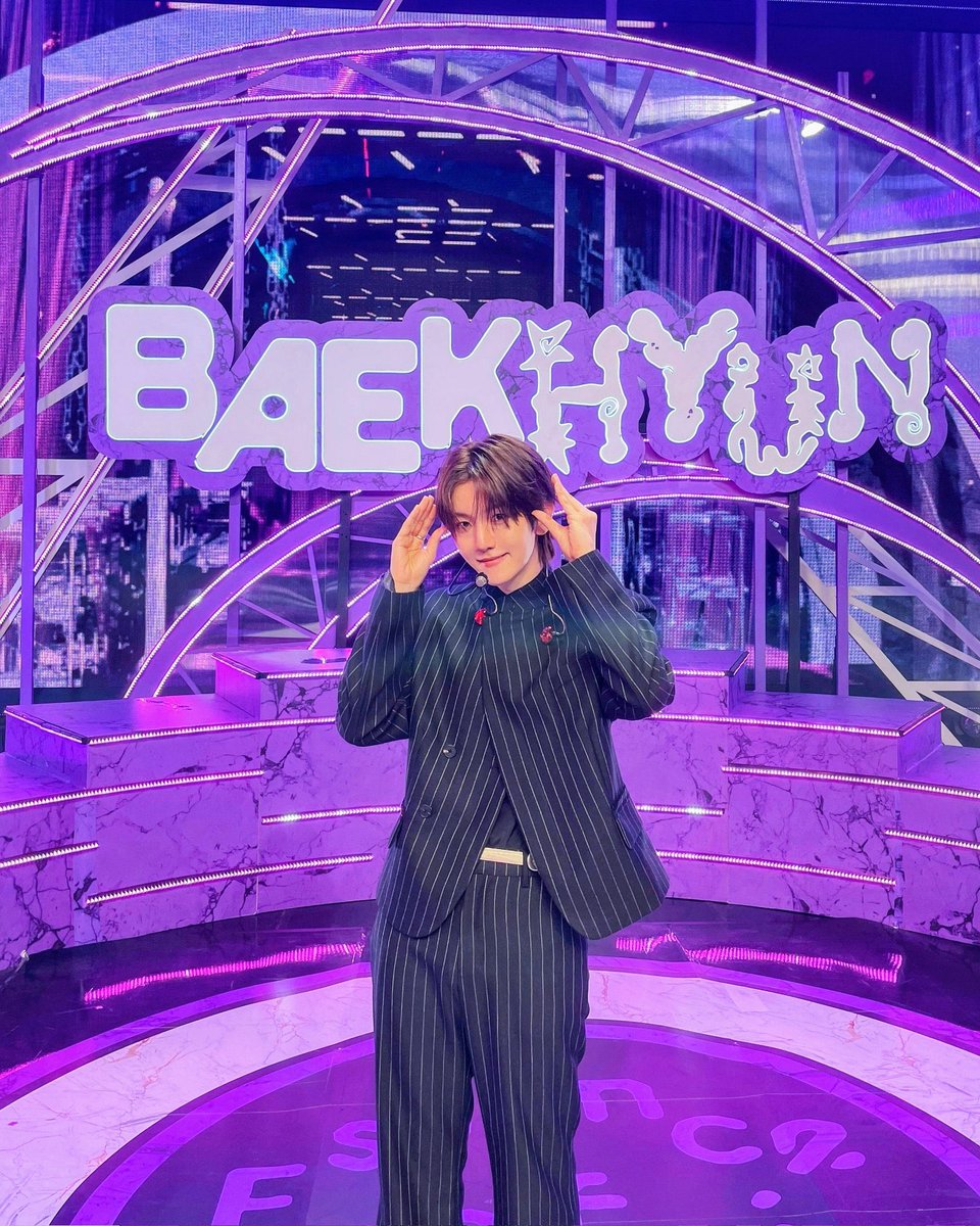 I vote for #BAEKHYUN #2025MAMAVOTE