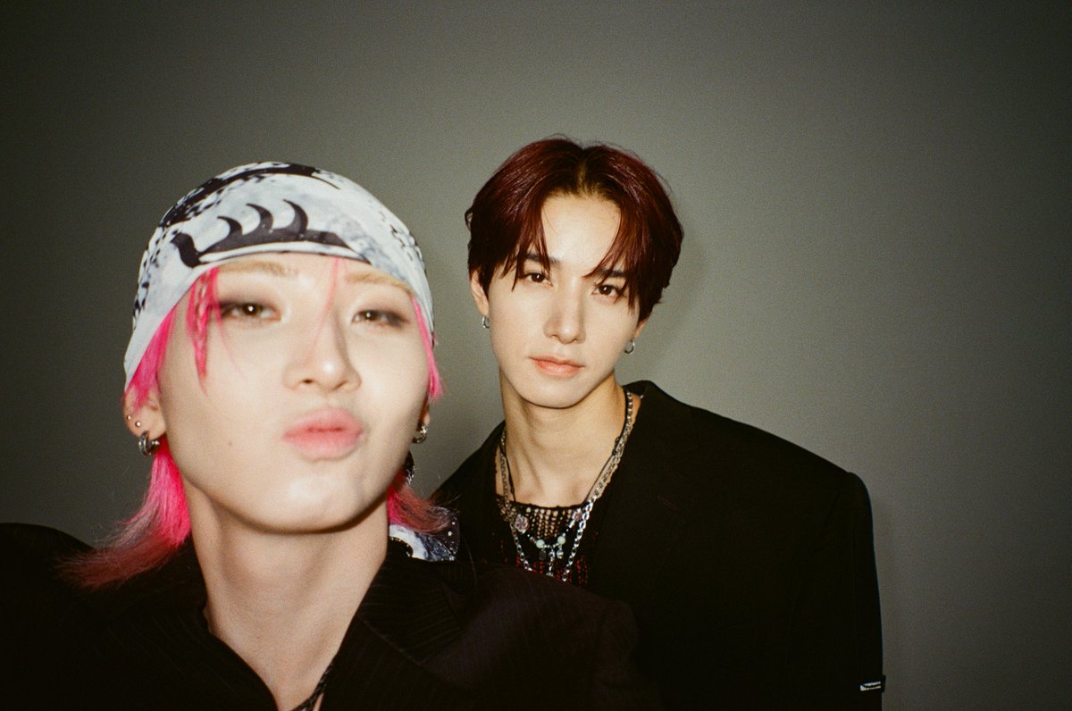 필름카메라로 기록한 10월의 추억📸 11월에도 쭈욱 엠투와 함께해요❣ #10월의엠투 #M2film #SC_ORIGINAL #JO1 <a href="/official_jo1/">JO1</a>