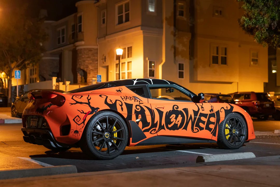 Happy Halloween 2025 !!!
#Halloween #MyLotus #MyCaterham <a href="/ClassicLotus/">Classic Team Lotus</a> <a href="/ClubLotusFrance/">Club Lotus France</a>